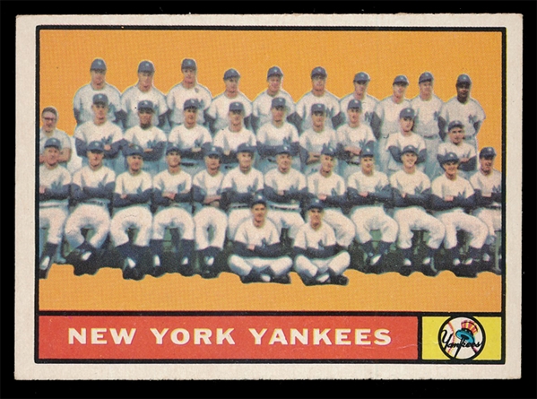 BB 61T #228 Yankees Team Card