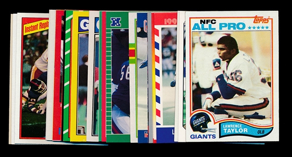 FB (26) Lawrence Taylor Cards