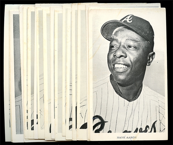 BB (20) 70 Atlanta Braves Team Issue